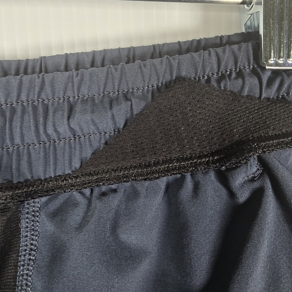 Lululemon Mens Pace Breaker 9" Inseam Athletic Shorts Size M Pockets Drawstring - Picture 11 of 12